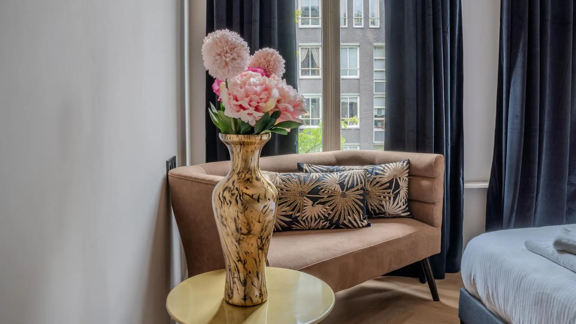 Hotel 83 Amsterdam