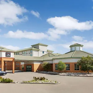 Royal Edmonton Airport Trademark Collection By Wyndham Hotel Leduc