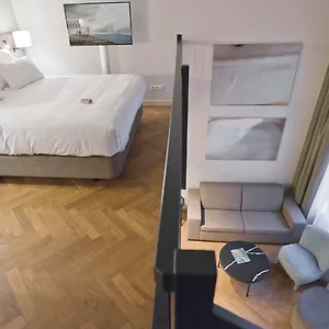 Otel Pestana Riverside