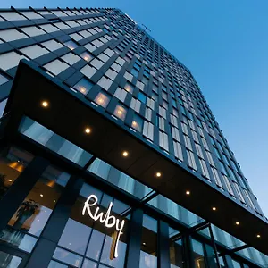Ruby Emma Amsterdam