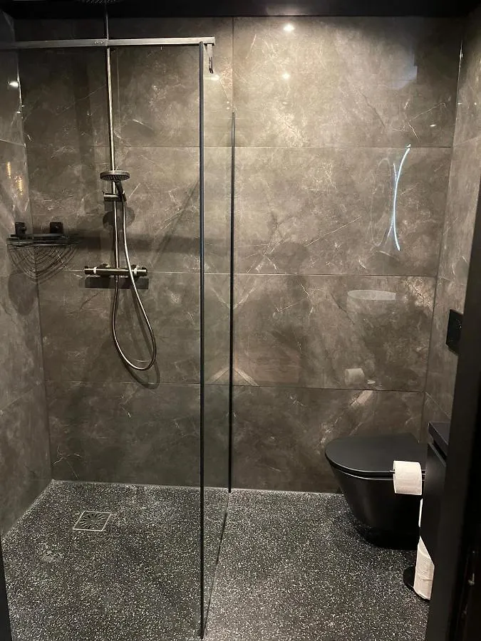 **  Hotel 83 Amsterdam Holandia