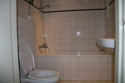 **  Hotel 83 Amsterdam Nizozemsko